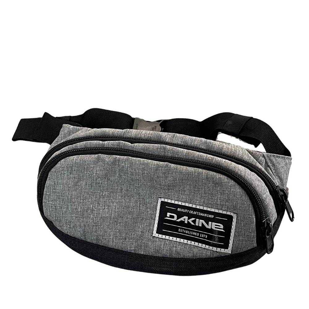 Dakine Fanny Pack in Grey/Black - Excellent Condition